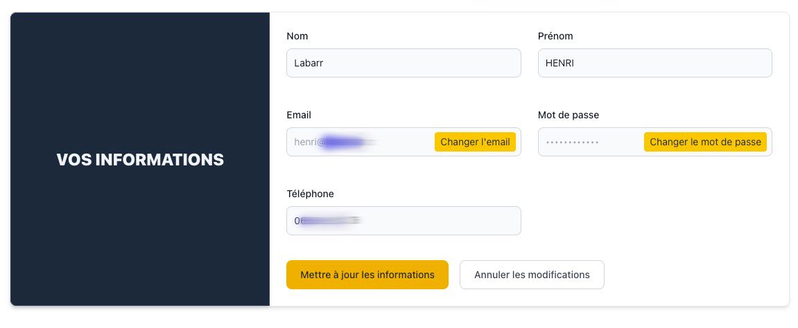 Capture d'écran de la section 'Informations personnelles' avec les champs Nom, Prénom, Email, Mot de passe et Téléphone